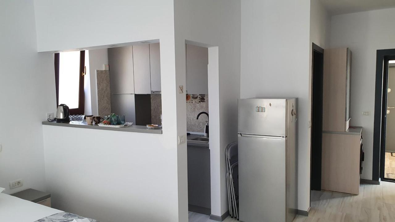 Casa Andi Apartment นาโวดาริ ภายนอก รูปภาพ