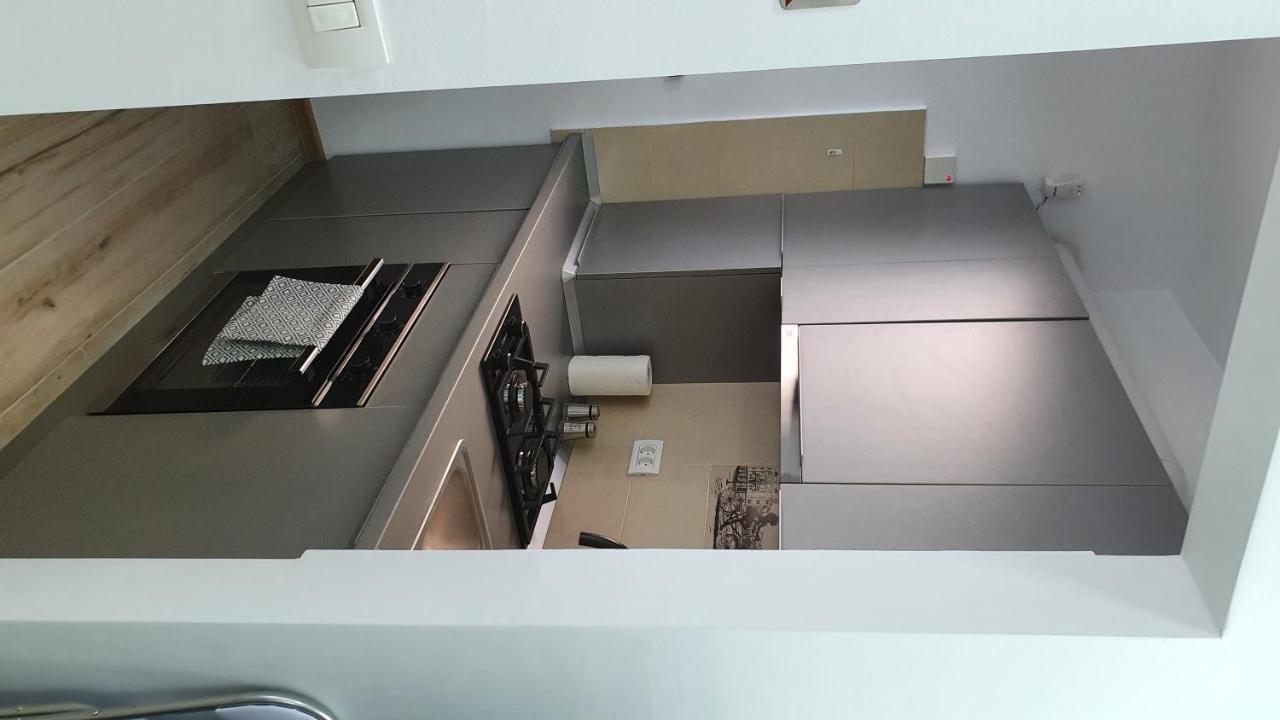 Casa Andi Apartment นาโวดาริ ภายนอก รูปภาพ