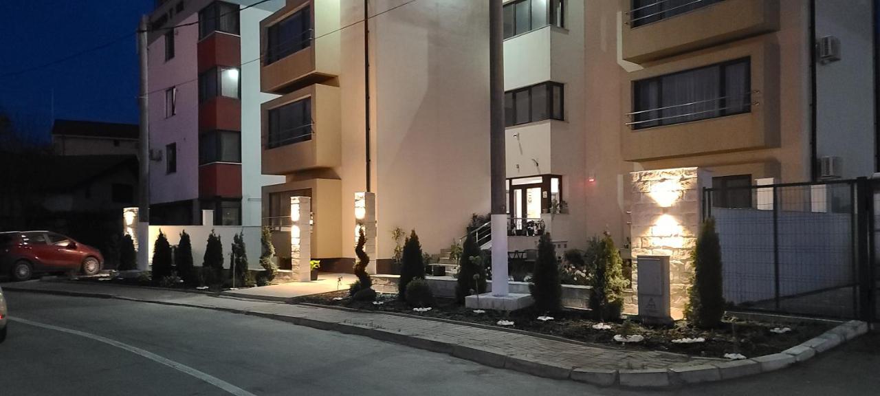 Casa Andi Apartment นาโวดาริ ภายนอก รูปภาพ