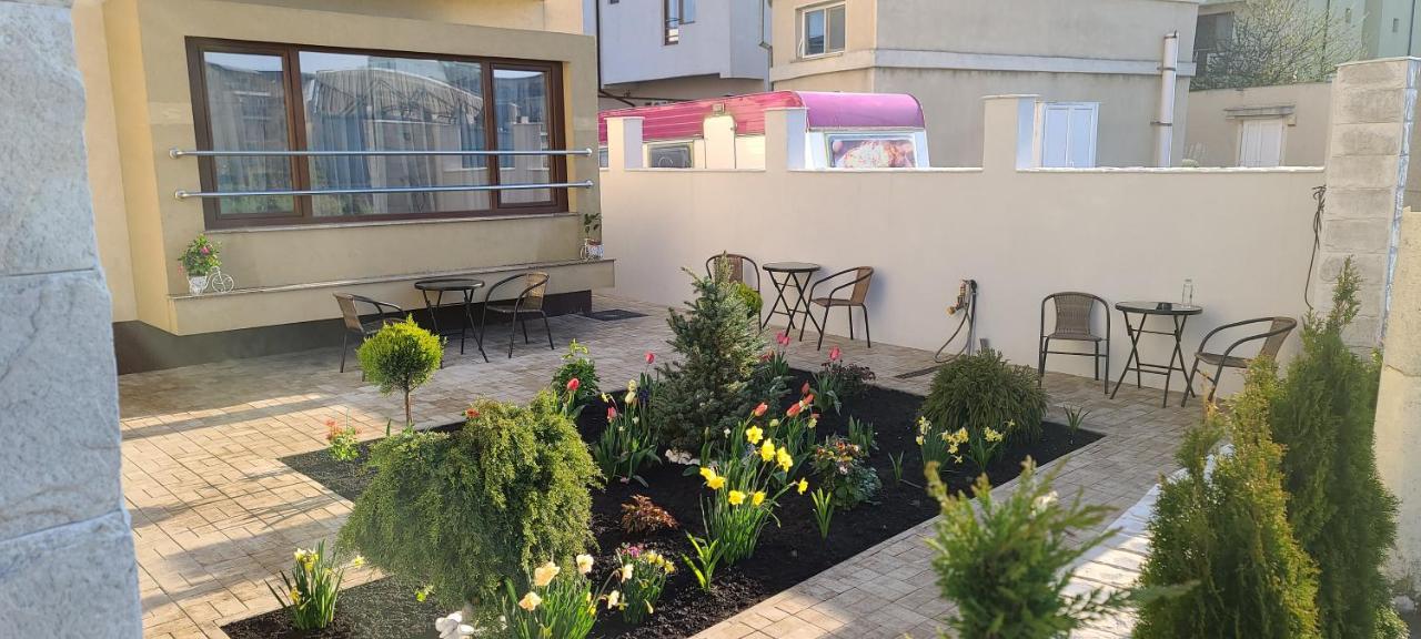 Casa Andi Apartment นาโวดาริ ภายนอก รูปภาพ