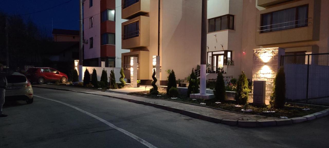 Casa Andi Apartment นาโวดาริ ภายนอก รูปภาพ