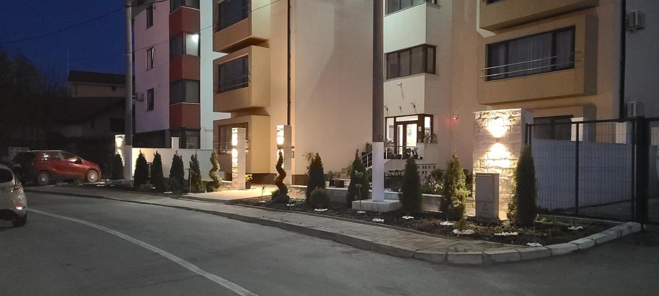 Casa Andi Apartment นาโวดาริ ภายนอก รูปภาพ