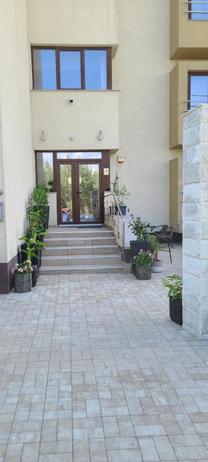 Casa Andi Apartment นาโวดาริ ภายนอก รูปภาพ